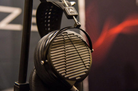 магнитопланарные наушники Audeze LCD-2 Classic