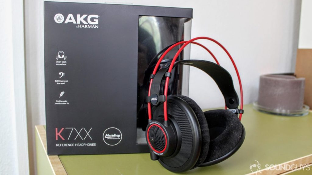 AKG K7XX