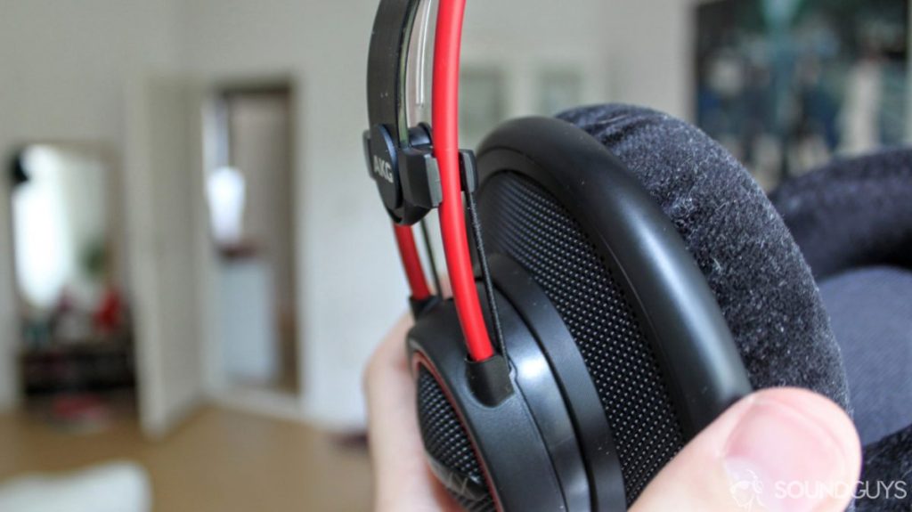 AKG K7XX