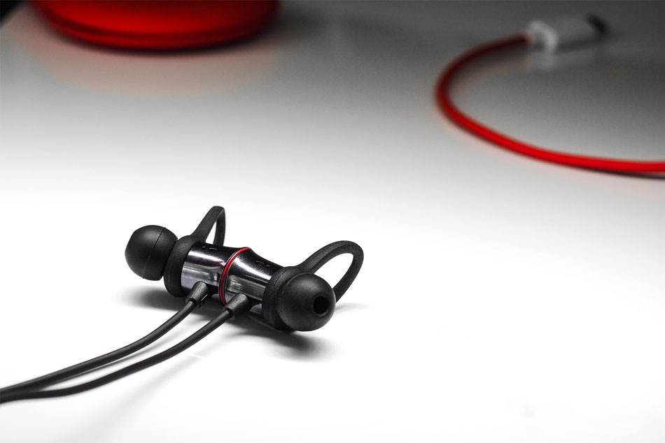 Беспроводные наушники OnePlus Bullets Wireless