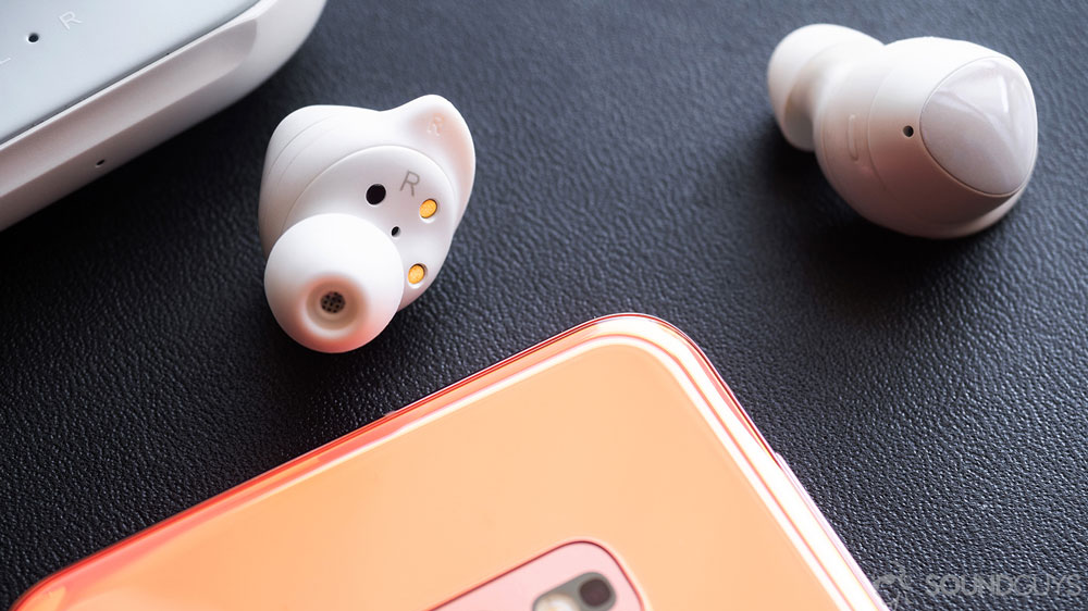 Беспроводные наушники Samsung Galaxy Buds