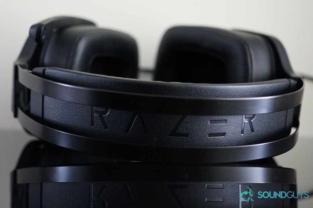 Удобное и металлическое оголовье Razer Tiamat 2.2 V2