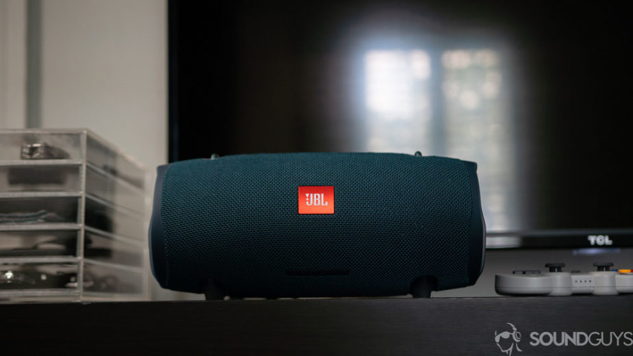 Jbl xtreme 2 не заряжается от usb